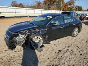 Nissan Maxima S 3.5L 6 2012