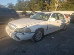 Lincoln Town Car EXECUTIVE 4.6L 8 2003