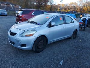 Toyota Yaris 1.5L 4 2010