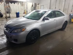 Toyota Camry BASE 2.5L 4 2011