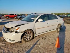 Toyota Avalon BASE 3.5L 6 2012