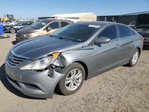 Hyundai Sonata GLS 2.4L 4 2013