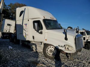 Freightliner Cascadia 14.9L 6 2013