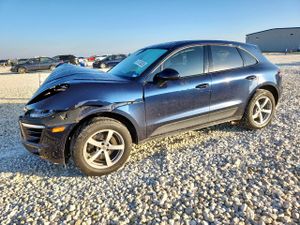 Porsche Macan 2.0L 4 2017