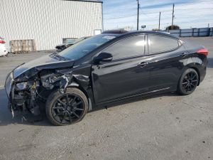 Hyundai Elantra GLS 1.8L 4 2013
