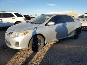 Toyota Corolla BASE 1.8L 4 2013