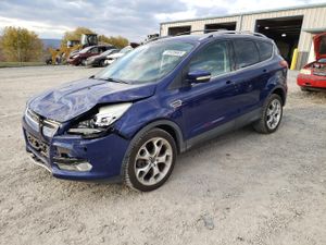 Ford Escape TITANIUM 2.0L 4 2013