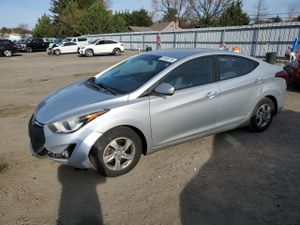 Hyundai Elantra SE 1.8L 4 2014