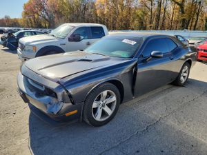 Dodge Challenger SXT 3.6L 6 2013