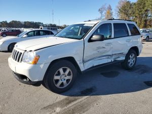 Jeep Grand Cherokee LAREDO 3.7L 6 2010
