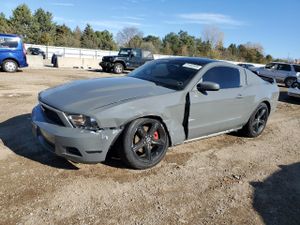 Ford Mustang 3.7L 6 2014