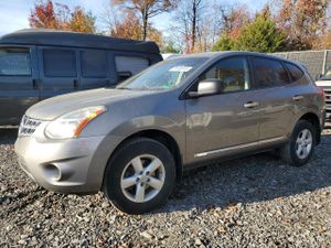 Nissan Rogue S 2.5L 4 2012