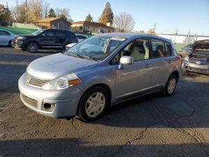 Nissan Versa S 1.8L 4 2011