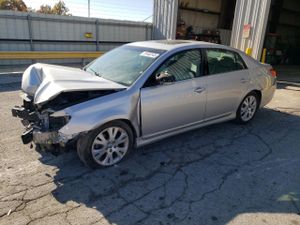 Toyota Avalon BASE 3.5L 6 2011