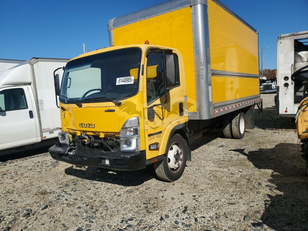 Isuzu NPR 6.6L 8 2023