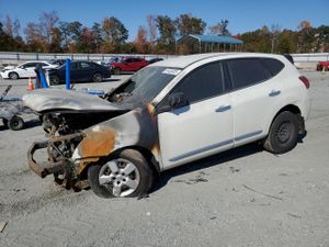 Nissan Rogue S 2.5L 4 2015