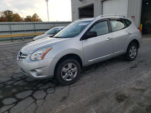 Nissan Rogue S 2.5L 4 2015