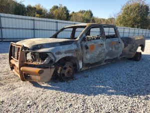 Dodge RAM ST 6.7L 6 2012