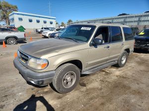 Ford Explorer XLT 4.0L 6 2001