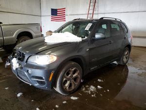 BMW X5 XDRIVE35D 3.0L 6 2012