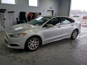 Ford Fusion SE 2.5L 4 2015