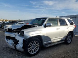 Toyota 4Runner SR5 4.0L 6 2013