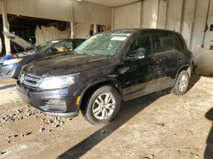 Volkswagen Tiguan S 2.0L 4 2013