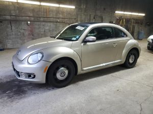 Volkswagen Beetle 2.5L 5 2013