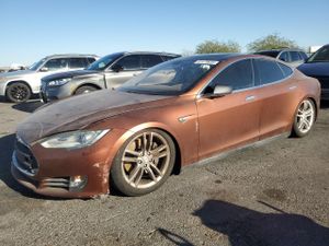 Tesla Model S 2013
