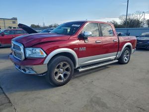 RAM 1500 LARAMIE 5.7L 8 2013