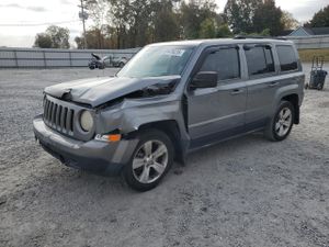 Jeep Patriot LATITUDE 2.0L 4 2013