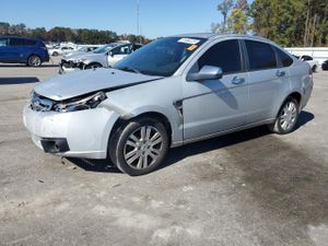 Ford Focus SE 2.0L 4 2008