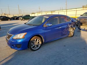 Nissan Sentra S 1.8L 4 2015