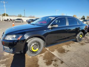 Volkswagen Passat SE 2.5L 5 2013