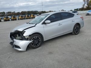 Nissan Sentra S 1.8L 4 2015
