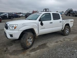 Toyota Tacoma DOUBLE CAB 4.0L 6 2015
