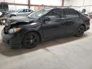 Toyota Corolla BASE 1.8L 4 2011