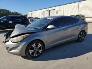 Hyundai Elantra SE 2.0L 4 2014