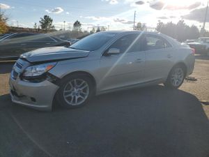 Chevrolet Malibu 1LT 2.5L 4 2013