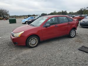 Ford Focus SE 2.0L 4 2011