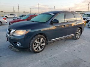 Nissan Pathfinder S 3.5L 6 2013