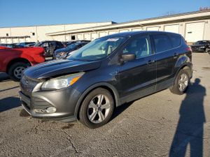 Ford Escape SE 2.0L 4 2015