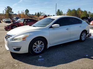 Nissan Altima 2.5 2.5L 4 2015