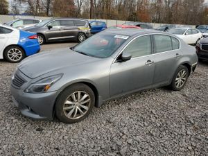 Infiniti G37 3.7L 6 2013