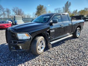 RAM 1500 ST 5.7L 8 2014