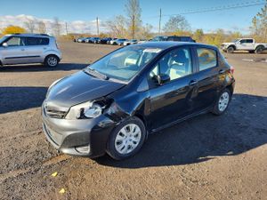Toyota Yaris 1.5L 4 2012