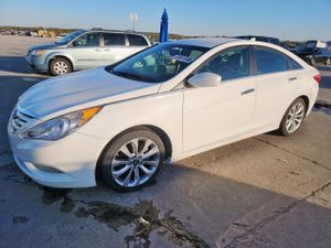 Hyundai Sonata SE 2.4L 4 2012