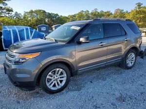 Ford Explorer XLT 3.5L 6 2011