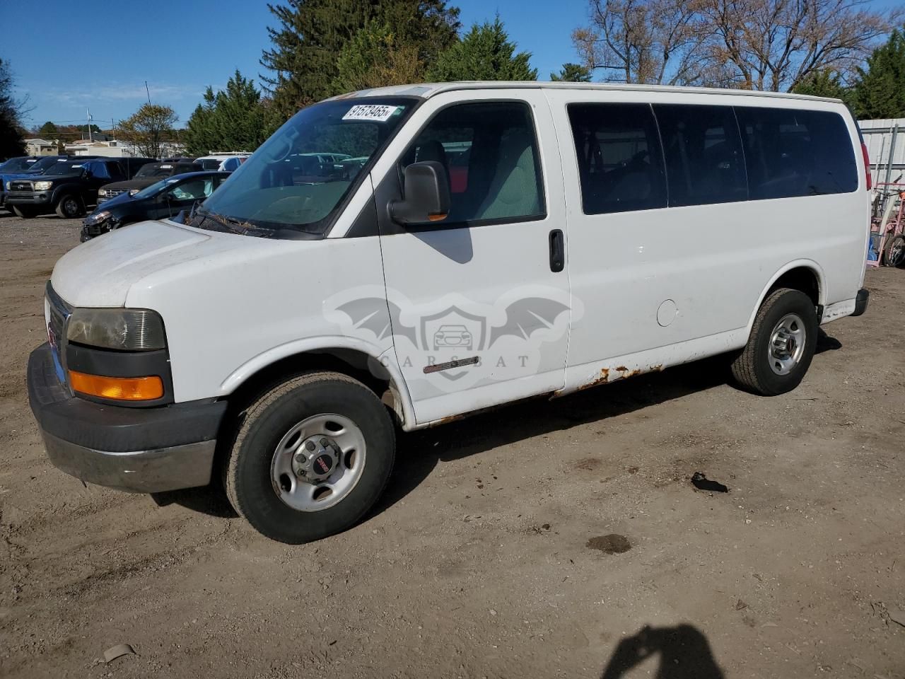 GMC Savana G3500 6.0L 8 2005