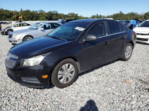 Chevrolet Cruze LS 1.8L 4 2012